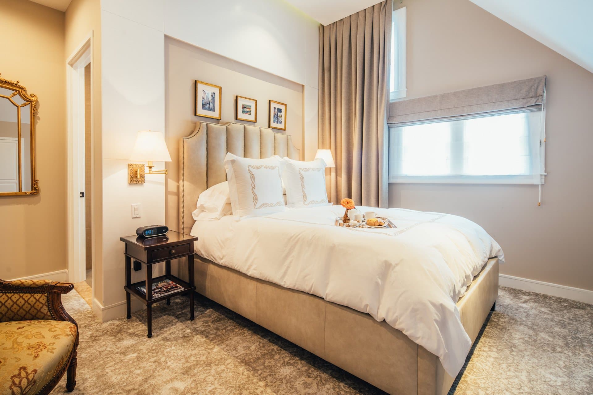 Deluxe Double Room — room 08