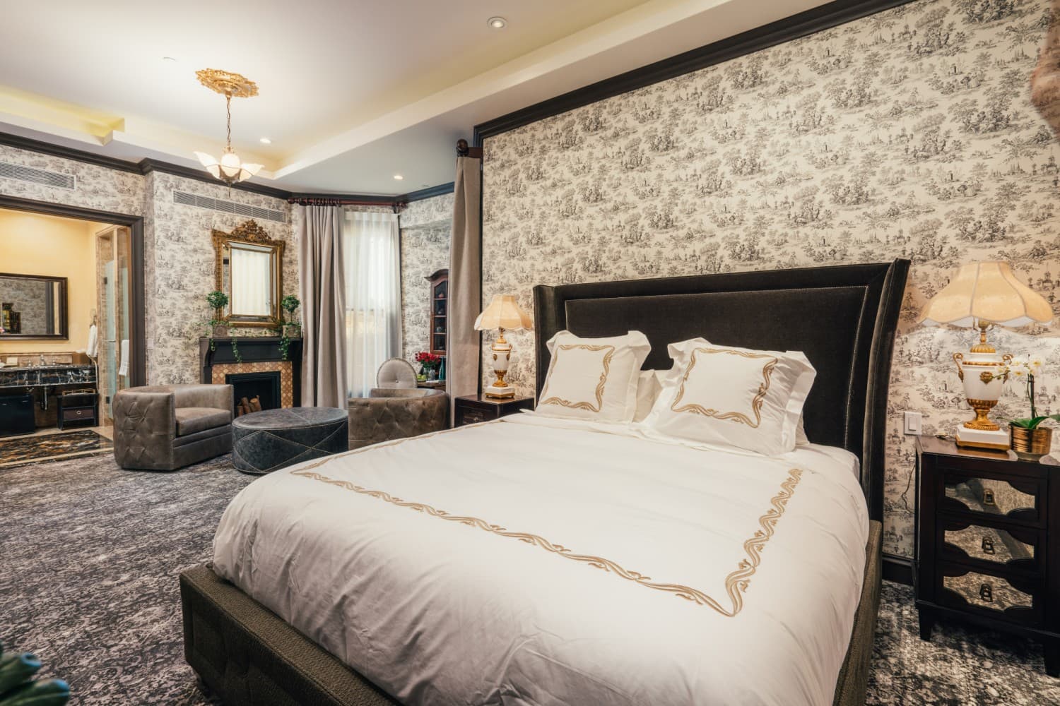 King Suite Plus — photograph 2