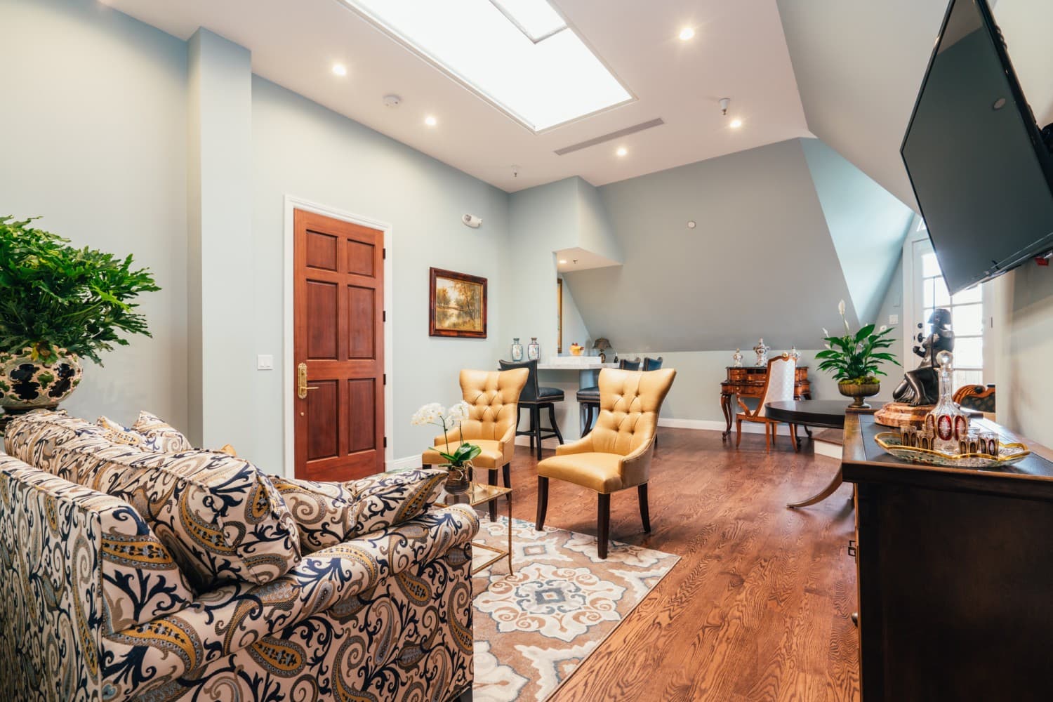 Royal Suite — photograph 2