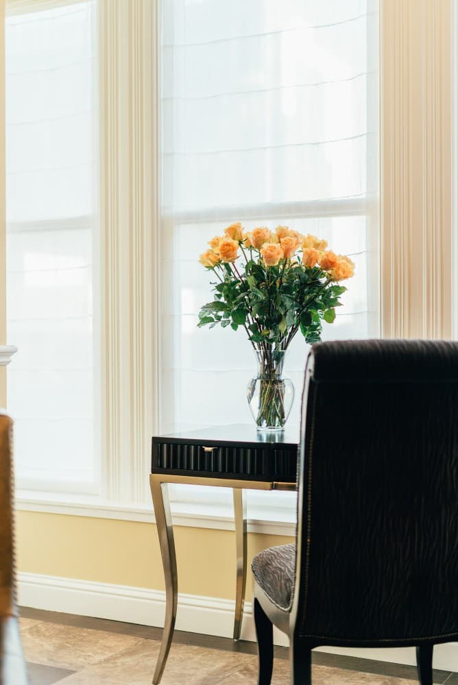 Suite with City View — photograph 4